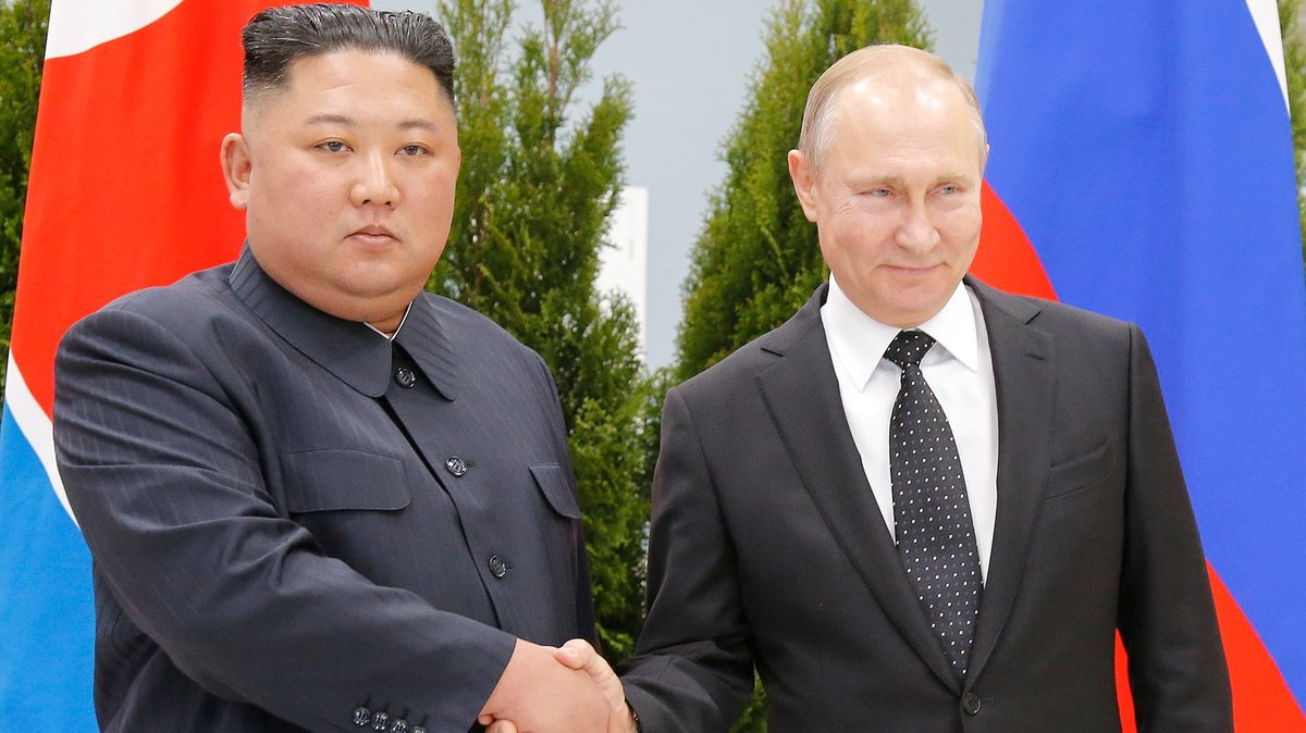 Rusko ve svatém boji nad imperialisty zvítězí, povzbuzuje Putina Kim Čong-un